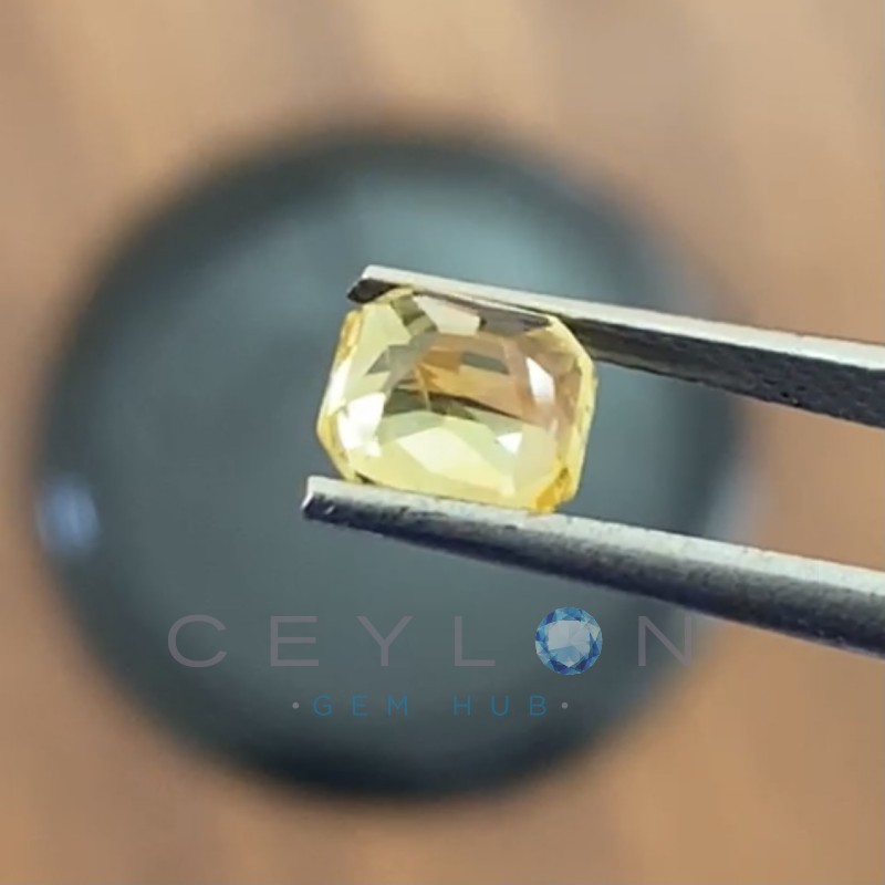 Yellow Sapphire Natural - 2.02 Cts