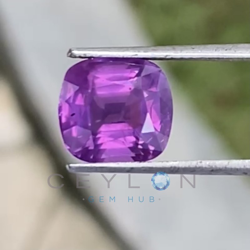 Purple Sapphire Natural - 5.06 Cts